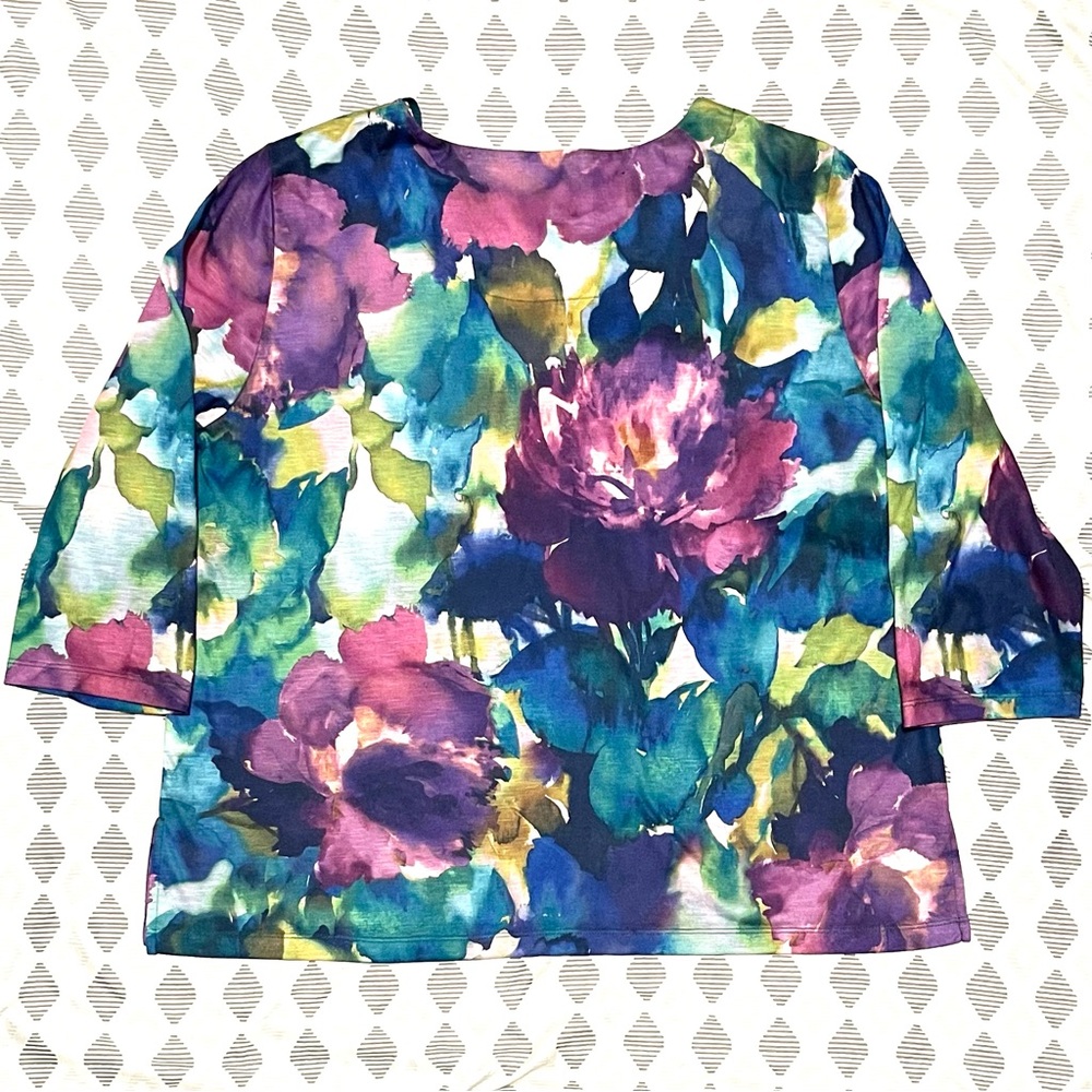 Alfred Dunner Floral Top - 3/4 Sleeves & Embellished Scoop Neck - Size Large - Picture 4 of 7